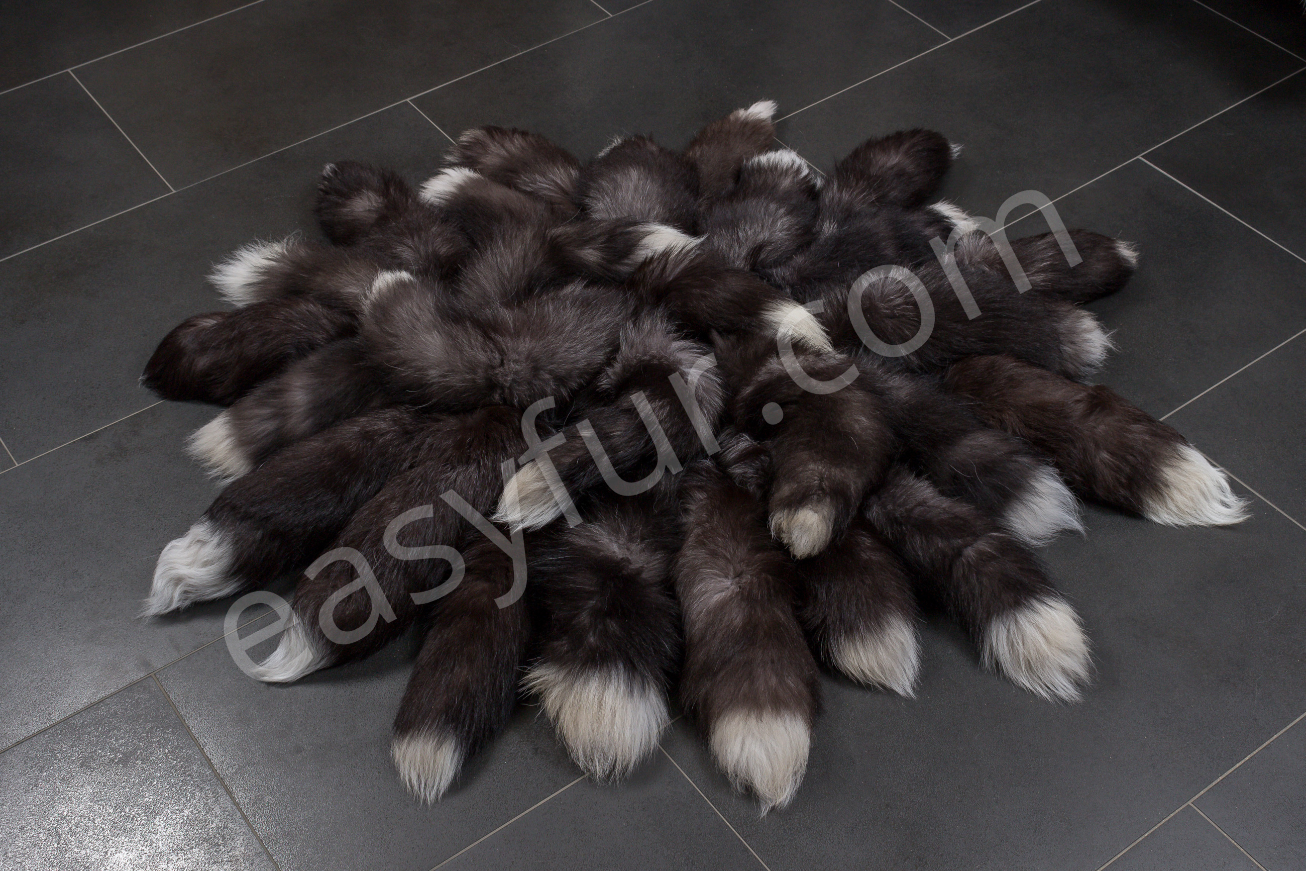 1-5744-Silberfuchs-Schweife-Silver-Fox-TailszgNSjc9GdQBmD Silberfuchs Schweife