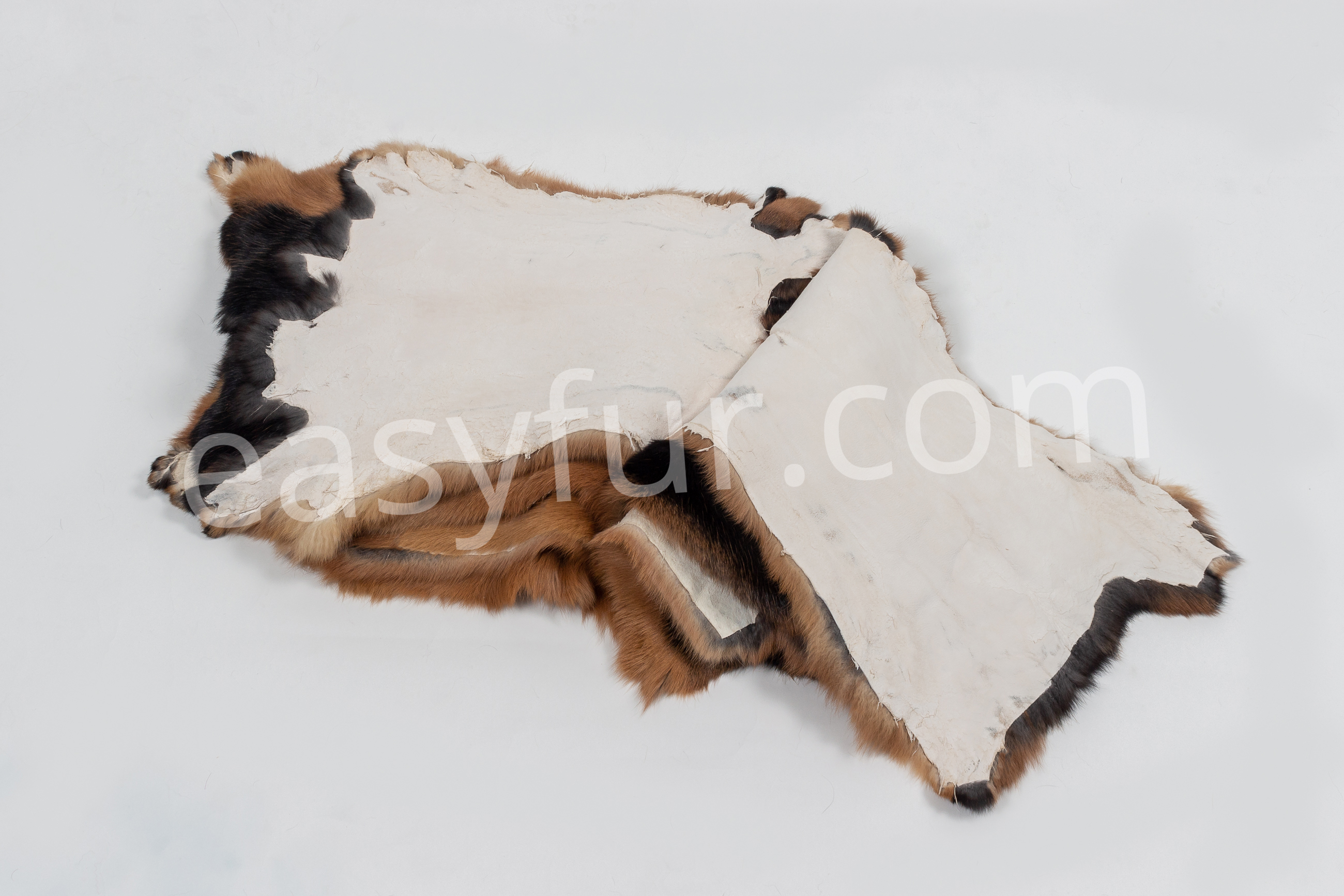 4-6053-Tan-Rabbit-Skins-Easyfur-Kaninchen-Felle-Schwarz-Loh