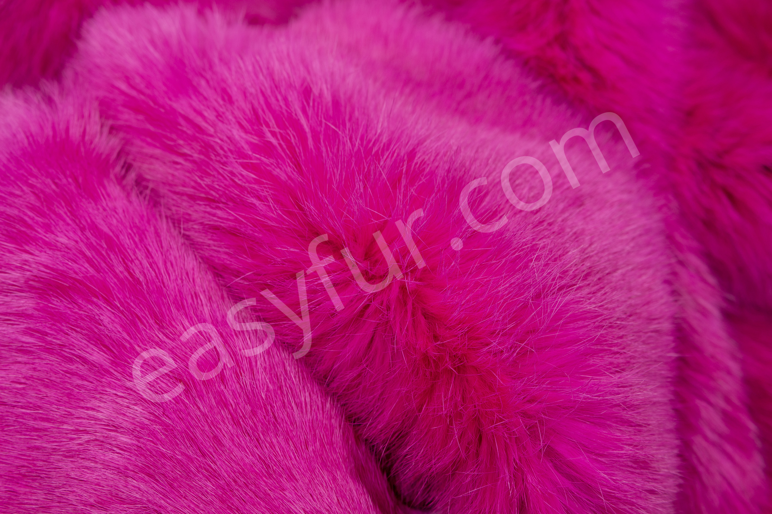6-6051-Rabbits-Kaninchenfelle-in-pink-Easyfur