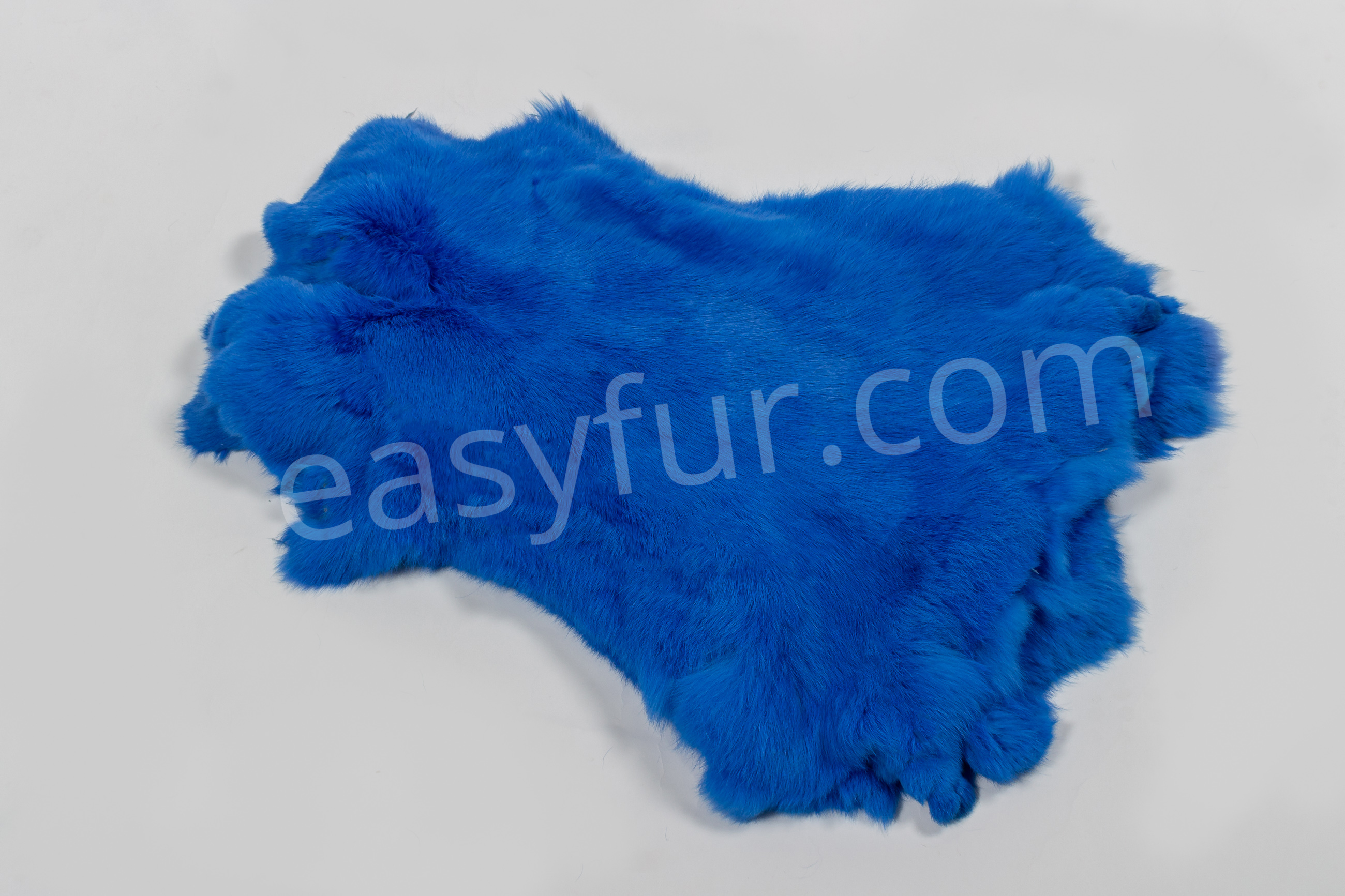 1-5266-Rabbit-Fur-Skins-Blue-Kaninchen-Felle-Royal-Blau