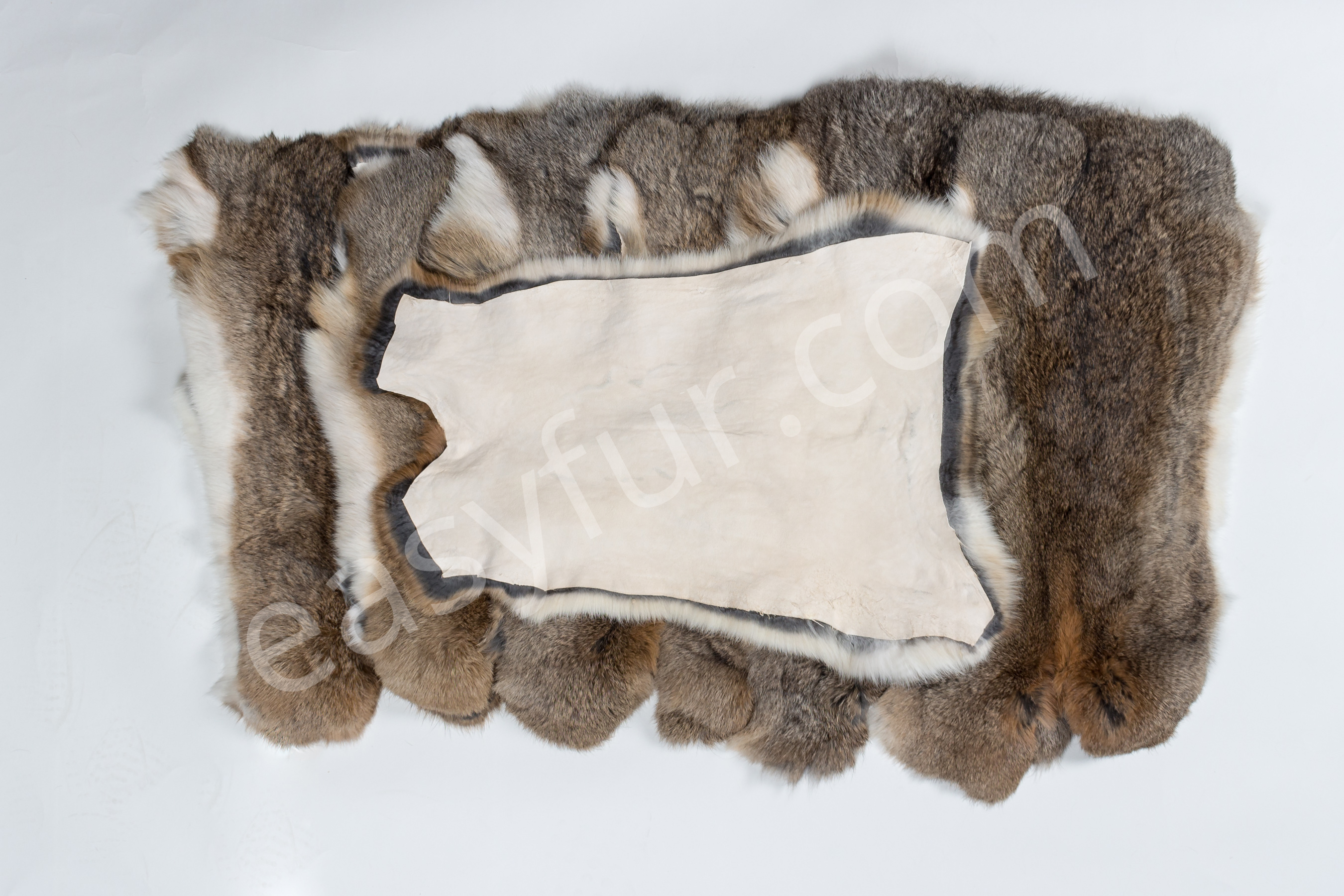 5-1974-Natural-Rabbit-skins-Kaninchenfelle-hasenfarbig